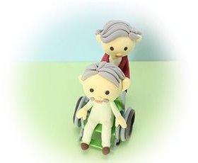 車いすの高齢者と介助する家族のイラスト